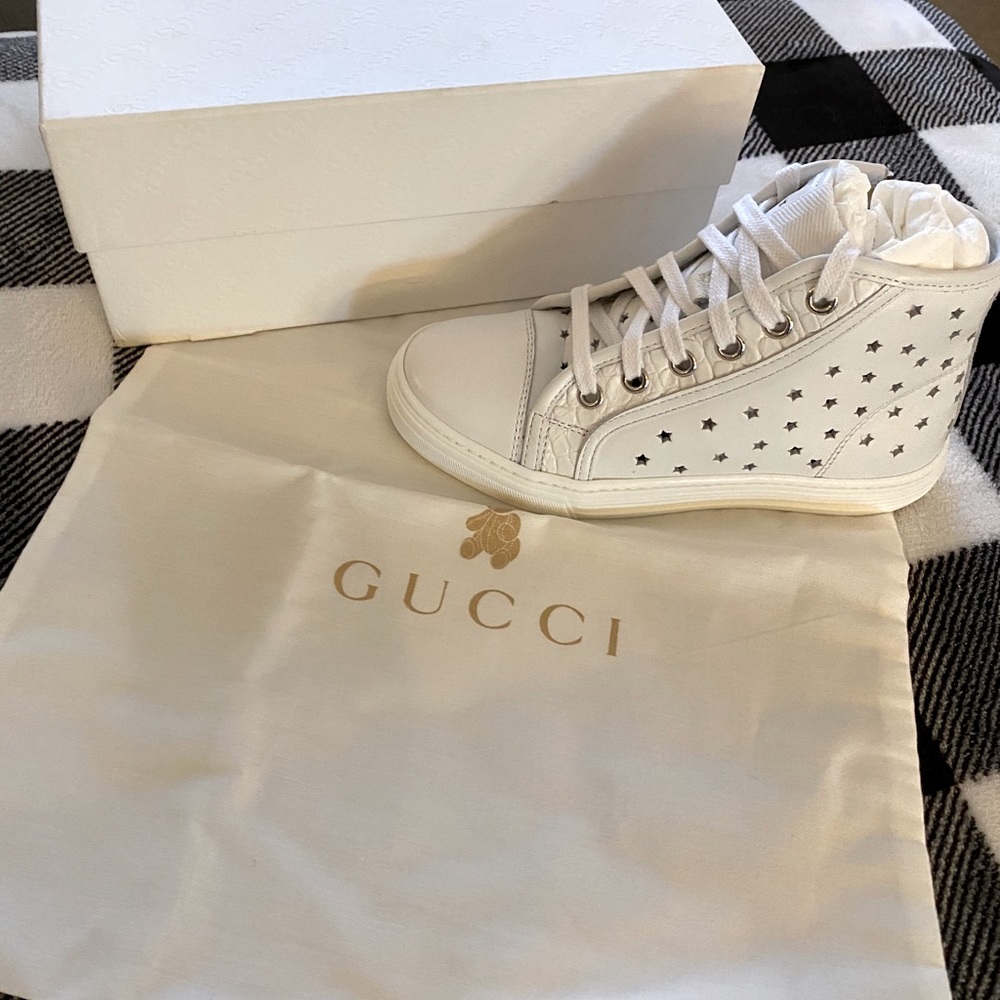 Girls Sneakers